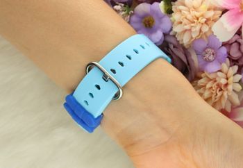 Smartwatch Garett Kids 4 Niebieski to nowoczesny lokalizator GPS z kartą sim i przyciskiem SOS. Posiada funkcje lokalizacji na mapie, funkcje telefonu komórkowego oraz szereg innych funkcji. 6.jpg